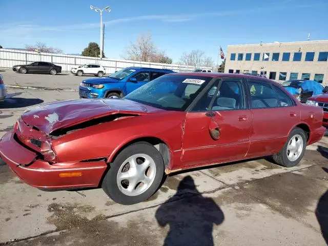 1999 Oldsmobile 88 Base