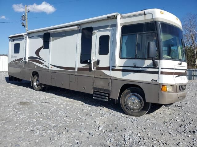 2005 Winnebago 2005 Workhorse Custom Chassis Motorhome Chassis W2