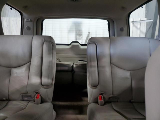 2005 Cadillac Escalade Luxury