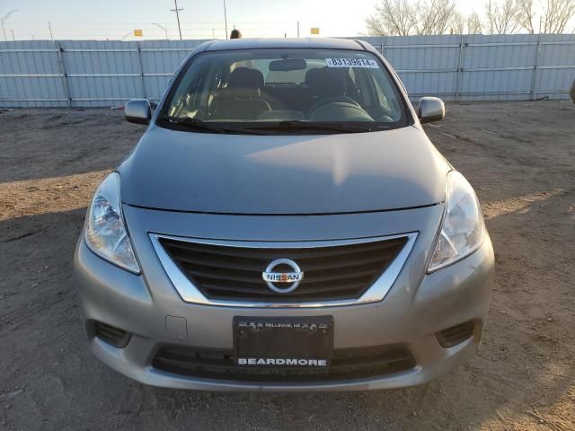 2014 Nissan Versa S