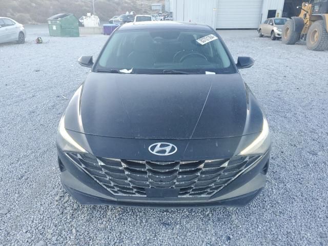 2022 Hyundai Elantra Limited