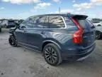 2022 Volvo XC90 T5 Momentum