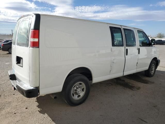 2017 Chevrolet Express G2500