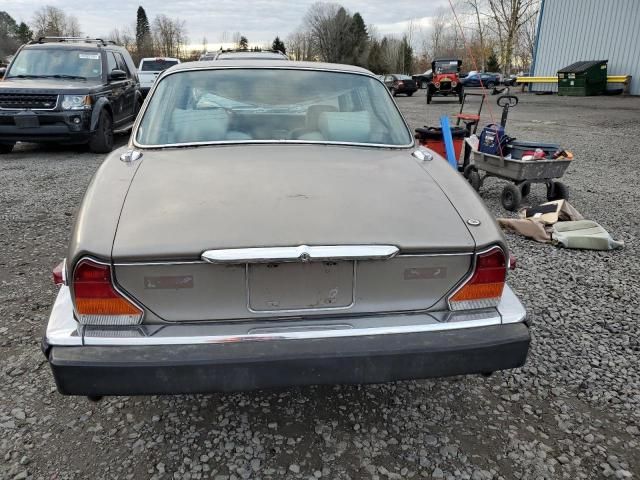 1986 Jaguar XJ6 Vanden Plas