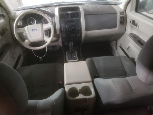 2010 Ford Escape XLS