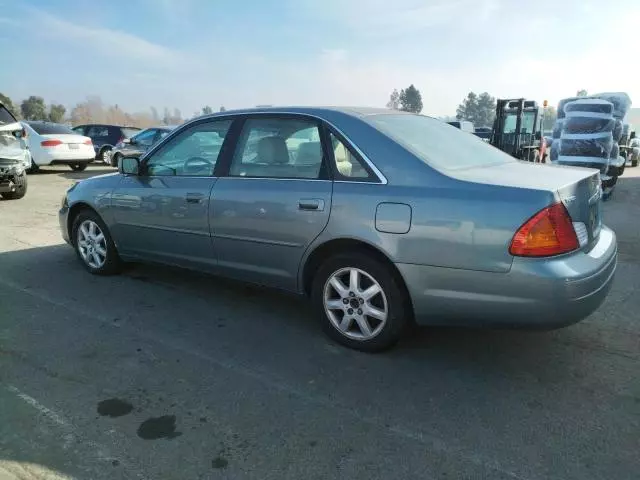 2002 Toyota Avalon XL