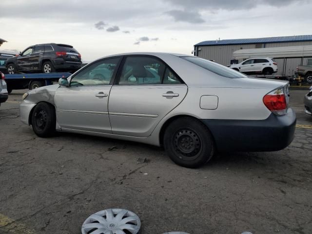 2005 Toyota Camry LE