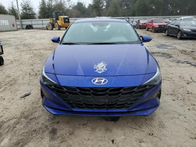 2022 Hyundai Elantra SEL