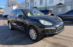 Porsche Cayenne Vehiculos salvage en venta: 2012 Porsche Cayenne