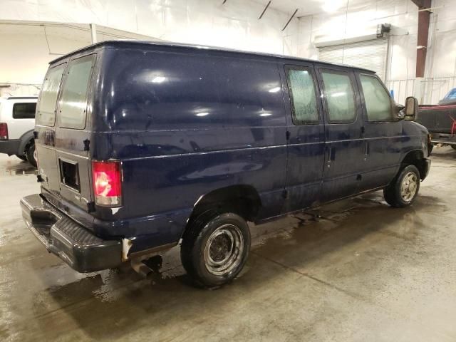 2013 Ford Econoline E350 Super Duty Van