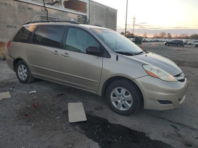 2006 Toyota Sienna CE