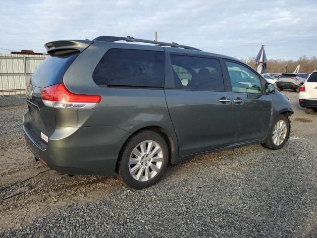 2011 Toyota Sienna XLE