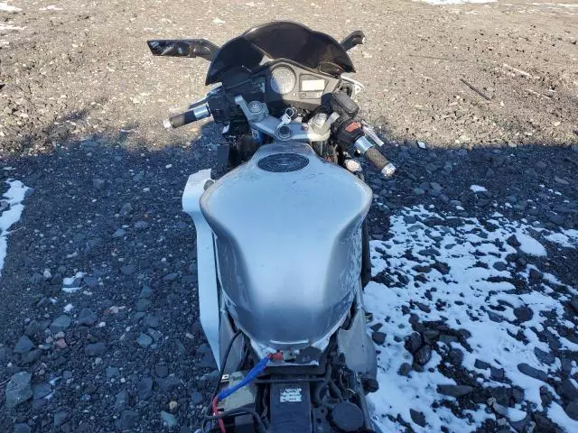 2002 Honda VFR800 F1