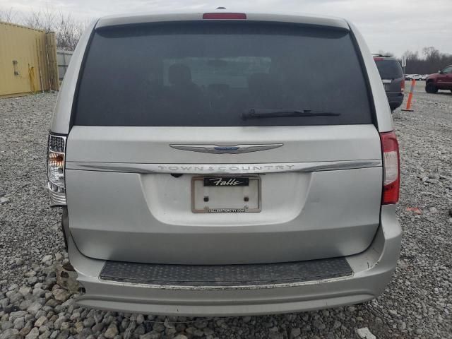 2012 Chrysler Town & Country Touring