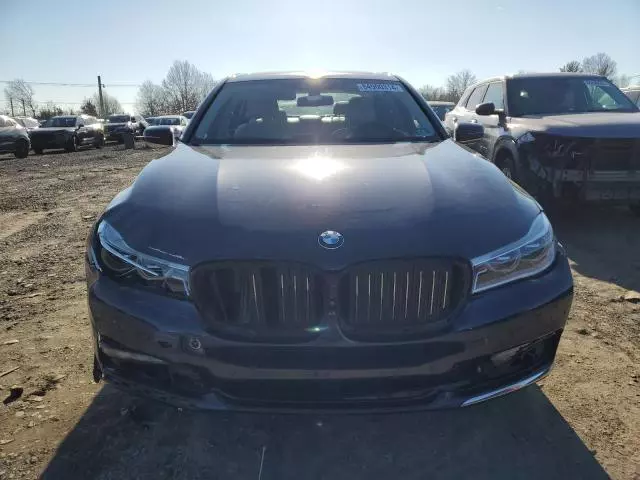 2016 BMW 750 XI