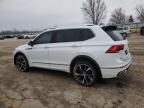 2022 Volkswagen Tiguan SEL R-Line