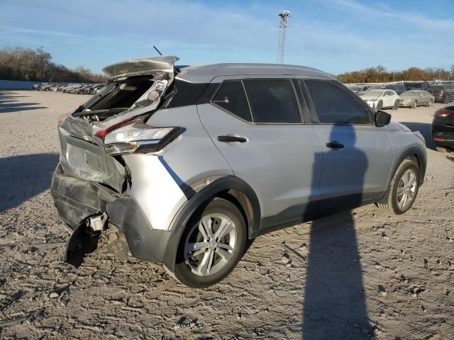 2019 Nissan Kicks S