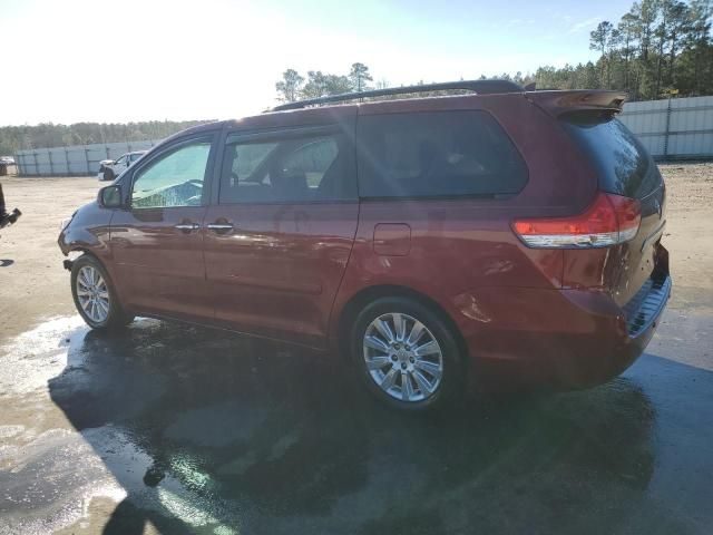 2011 Toyota Sienna XLE