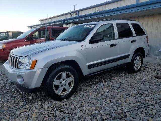 2006 Jeep Grand Cherokee Laredo