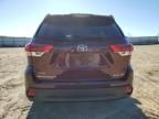 2017 Toyota Highlander SE