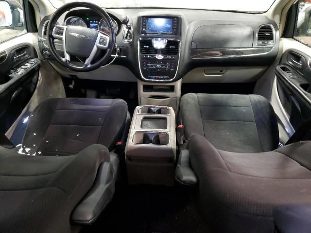 2011 Chrysler Town & Country Touring