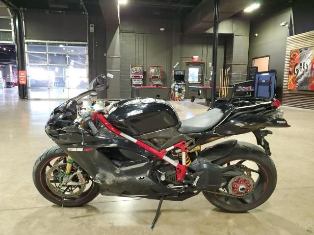 2011 Ducati Superbike 1198