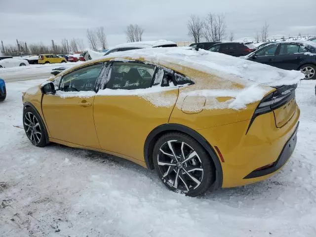 2024 Toyota Prius Prime SE