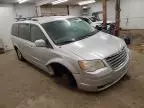 2010 Chrysler Town & Country Touring