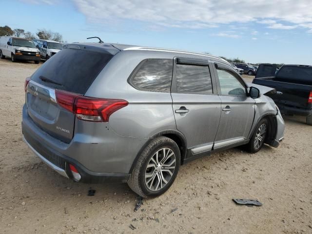 2016 Mitsubishi Outlander SE