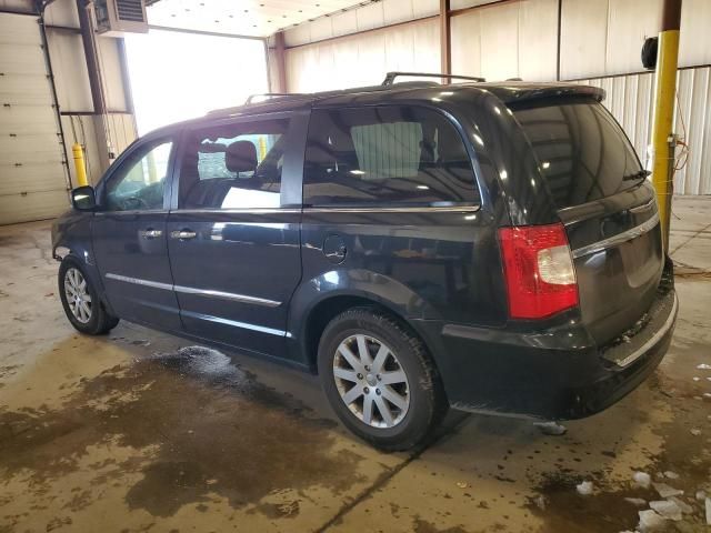 2012 Chrysler Town & Country Touring L