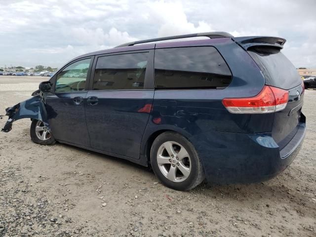 2012 Toyota Sienna LE