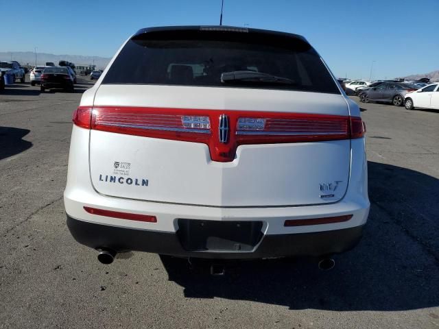 2016 Lincoln MKT