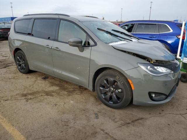 2020 Chrysler Pacifica Hybrid Limited