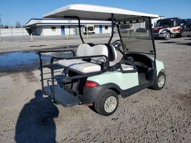 2014 Golf Cart RIDE-IN