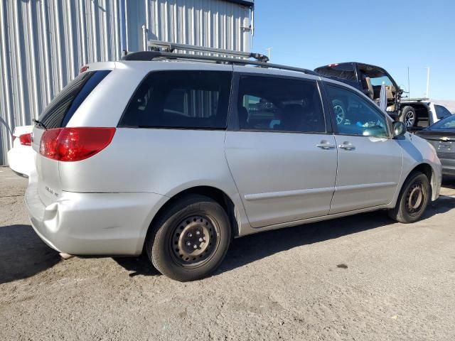 2006 Toyota Sienna CE