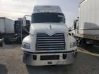 2016 Mack 600 CXU600