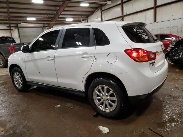 2015 Mitsubishi RVR SE