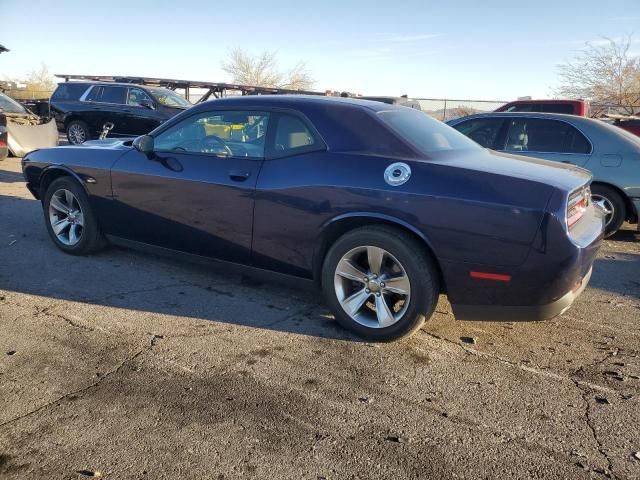 2015 Dodge Challenger SXT