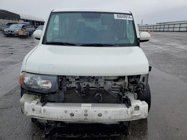 2010 Nissan Cube Base