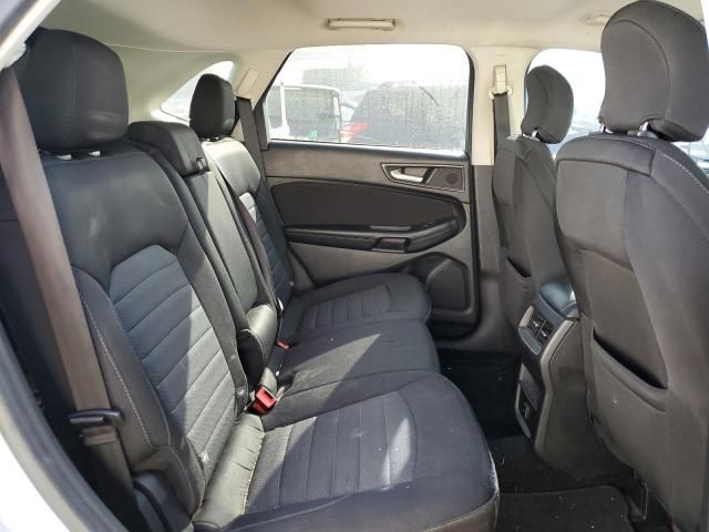 2015 Ford Edge SE