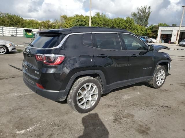 2024 Jeep Compass Latitude LUX