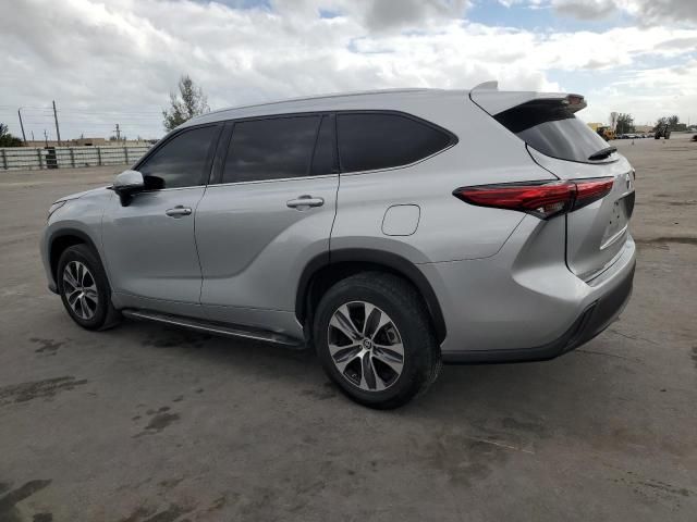 2020 Toyota Highlander XLE