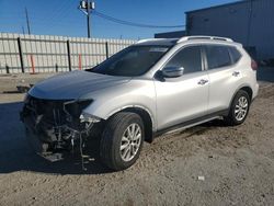 Carros salvage para piezas a la venta en subasta: 2018 Nissan Rogue S