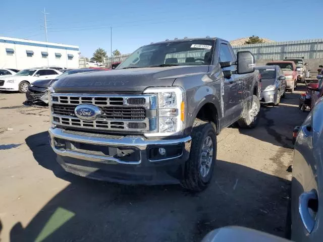 2023 Ford F350 Super Duty