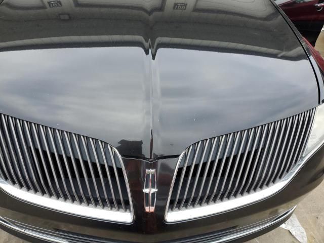 2013 Lincoln MKT