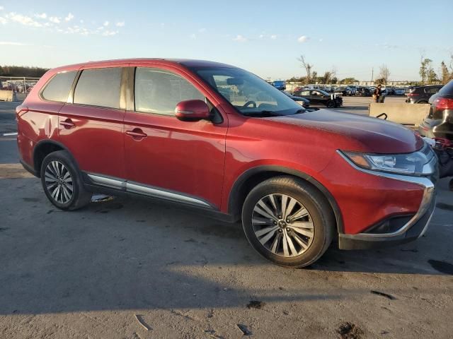 2019 Mitsubishi Outlander SE