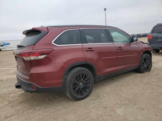 2019 Toyota Highlander SE