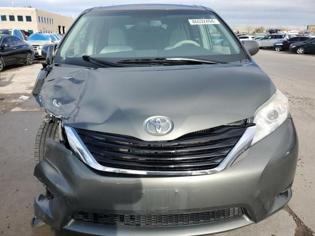 2012 Toyota Sienna LE