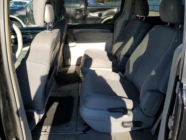 2012 Volkswagen Routan S