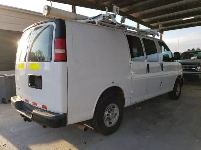 2013 Chevrolet Express G2500